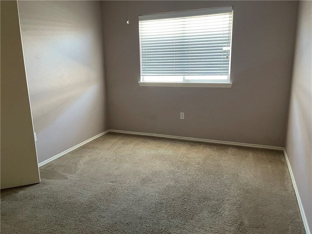 1742 Overland Trl - Photo 6 of 9