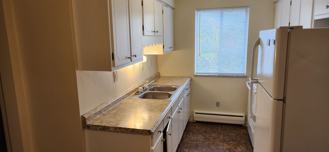 894 Mohawk Trail Apartments - Photo 1 of 1