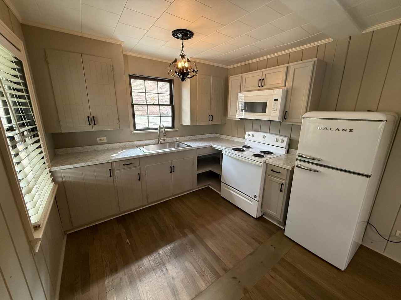 Striking Streets Properties - Photo 3 of 24