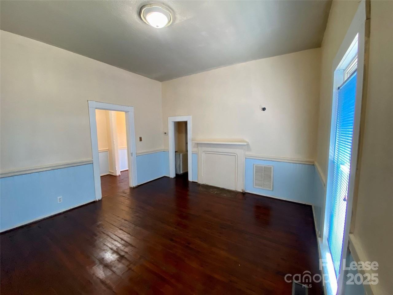 630 Armfield Street - Photo 3 of 19