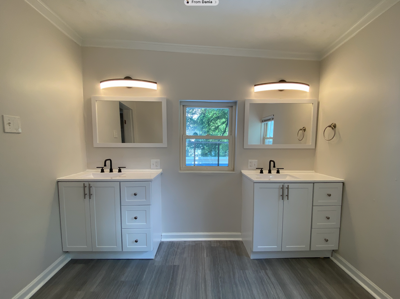 465 Warner St - Photo 2 of 34