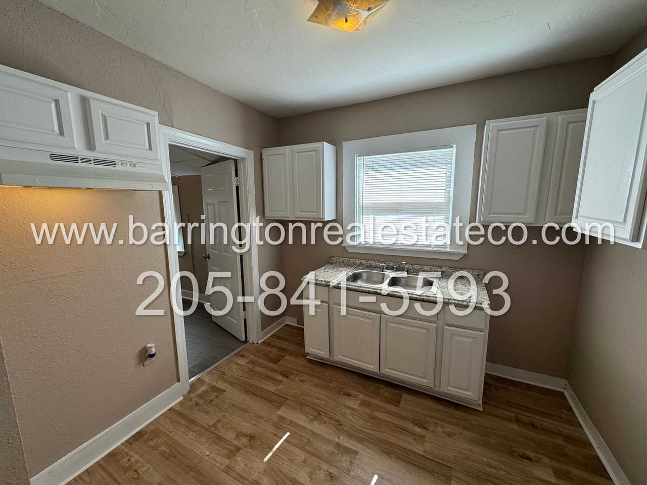 605 10th Ave - Photo 4 of 6