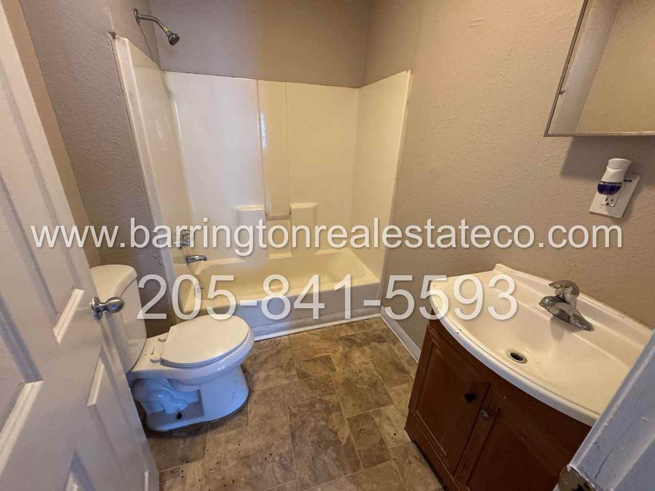 605 10th Ave - Photo 5 of 6