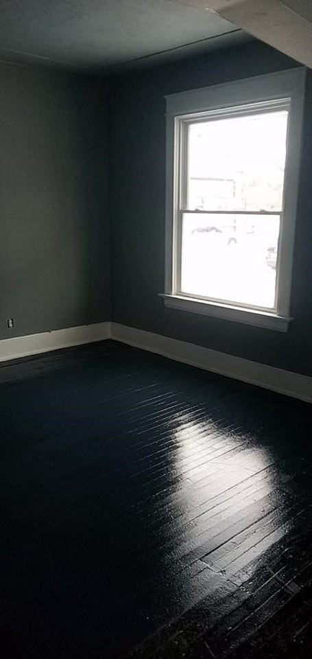 1327 W Albany Pl - Photo 4 of 12