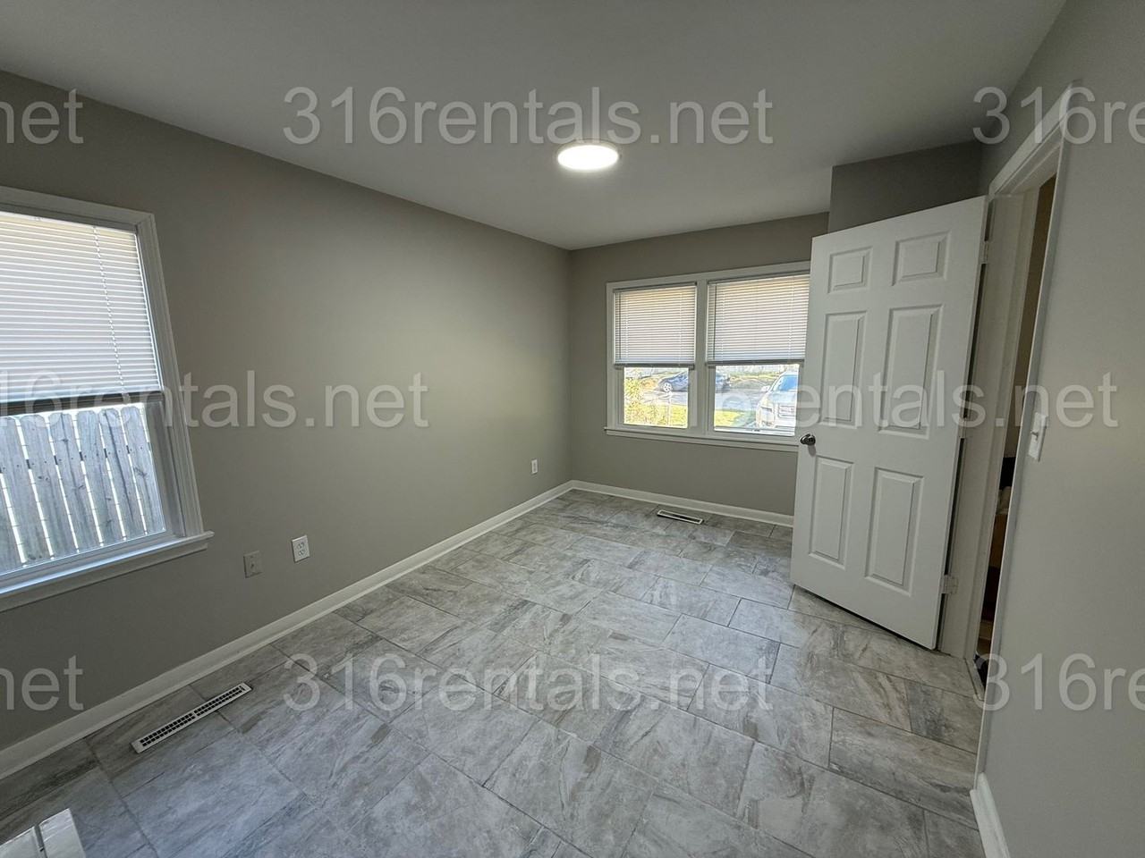 1751 S Lulu Ave - Photo 3 of 8