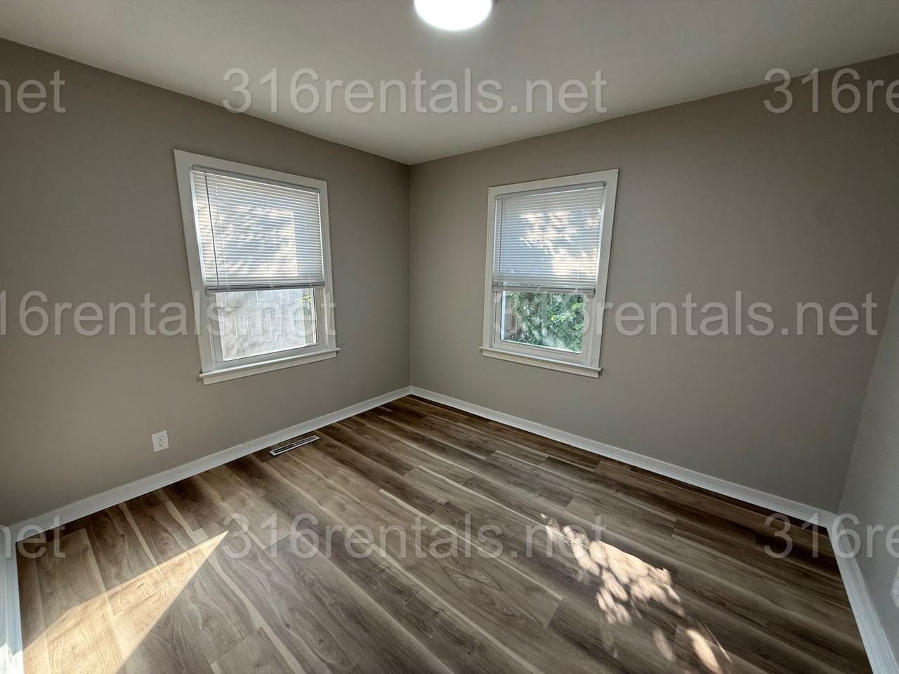 1751 S Lulu Ave - Photo 6 of 8