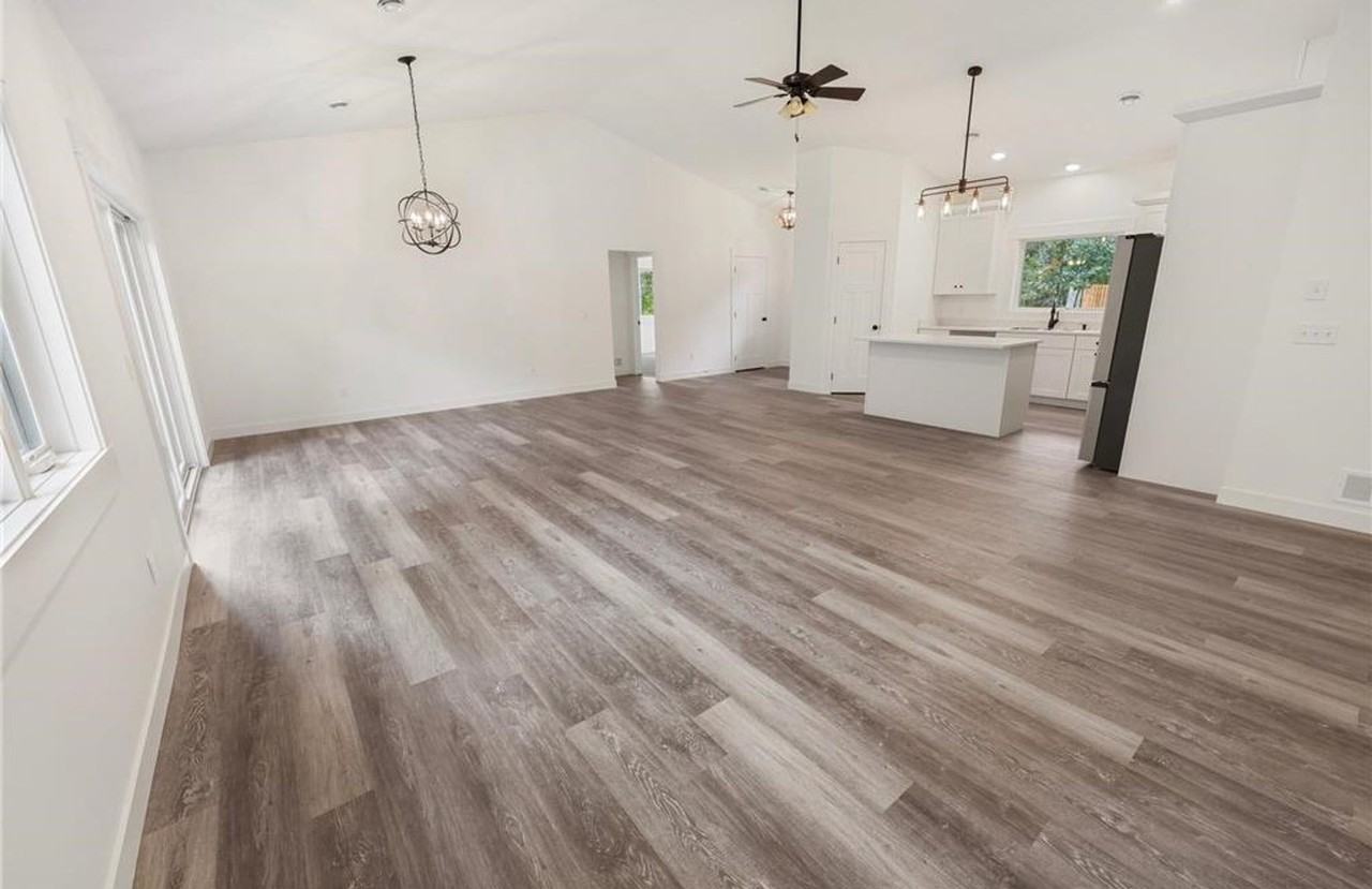 26190 Valentines Way - Photo 5 of 13