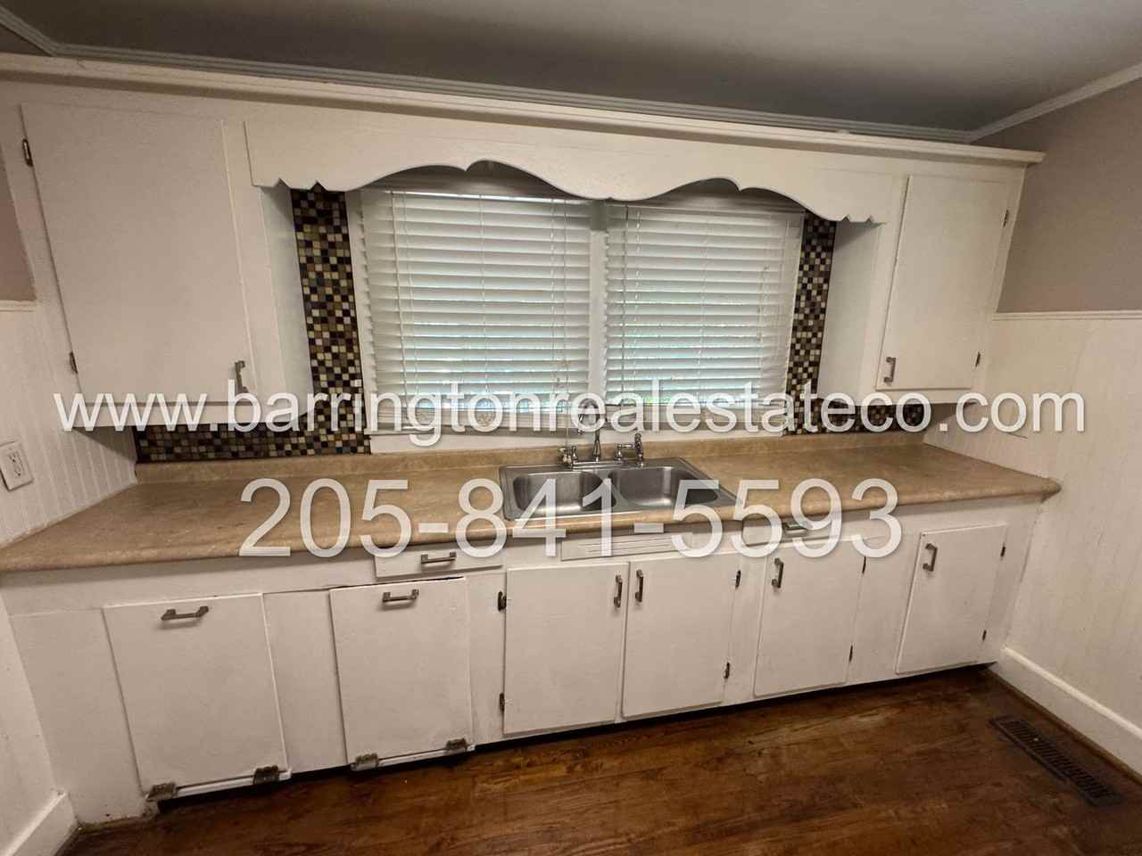 779 Heflin Ave E - Photo 6 of 9