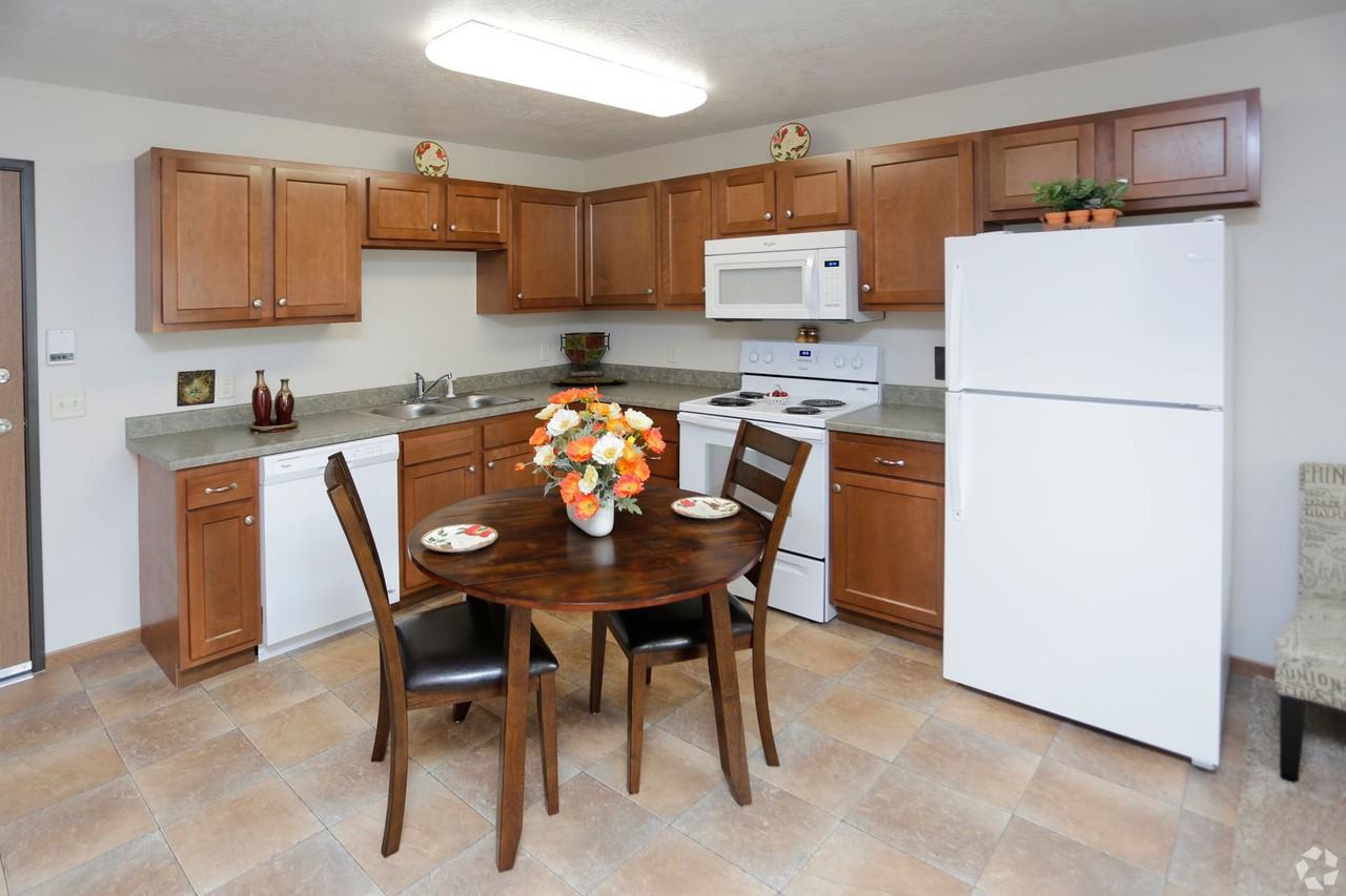 Stoney Hill Apartments 1 - Photo 3 of 16