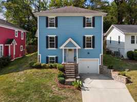 featured image of 711 Liberty St