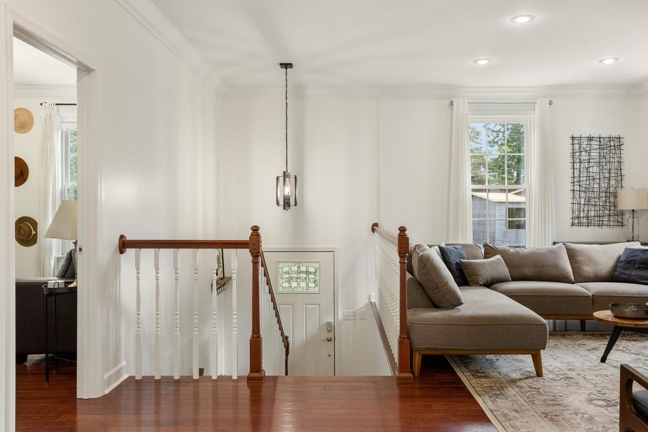 711 Liberty St - Photo 7 of 50