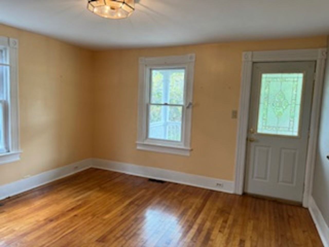 470 Ebenezer Circle - Photo 3 of 26