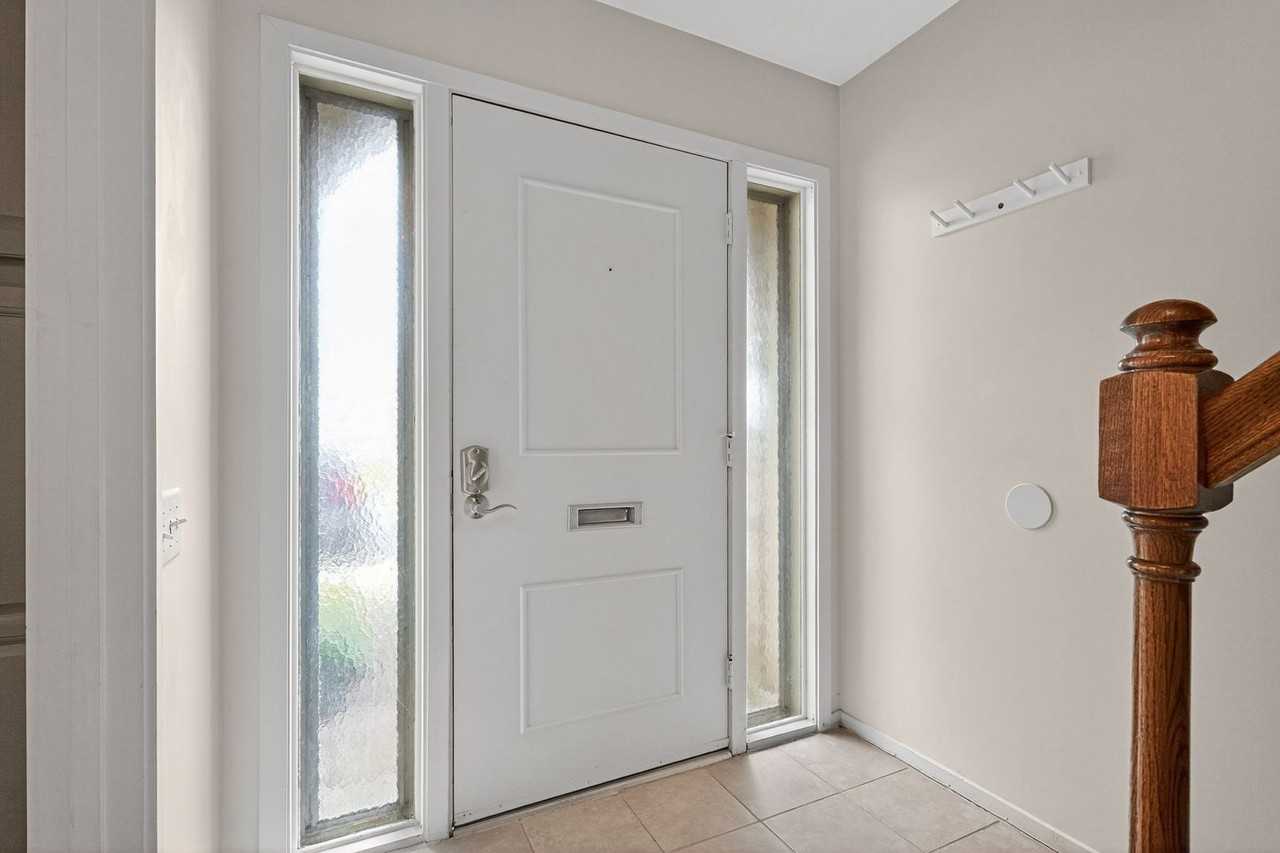 9518 Tippett Ln - Photo 7 of 30