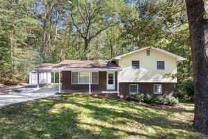 featured image of 601 Oakdale Rd