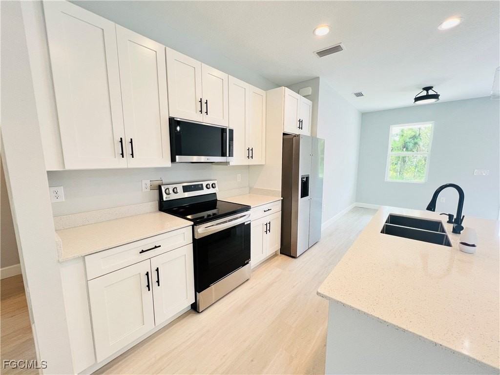 2718 Helen Pl - Photo 6 of 27