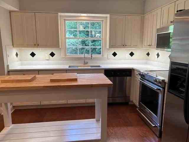 301 Rivera Drive - Photo 7 of 29