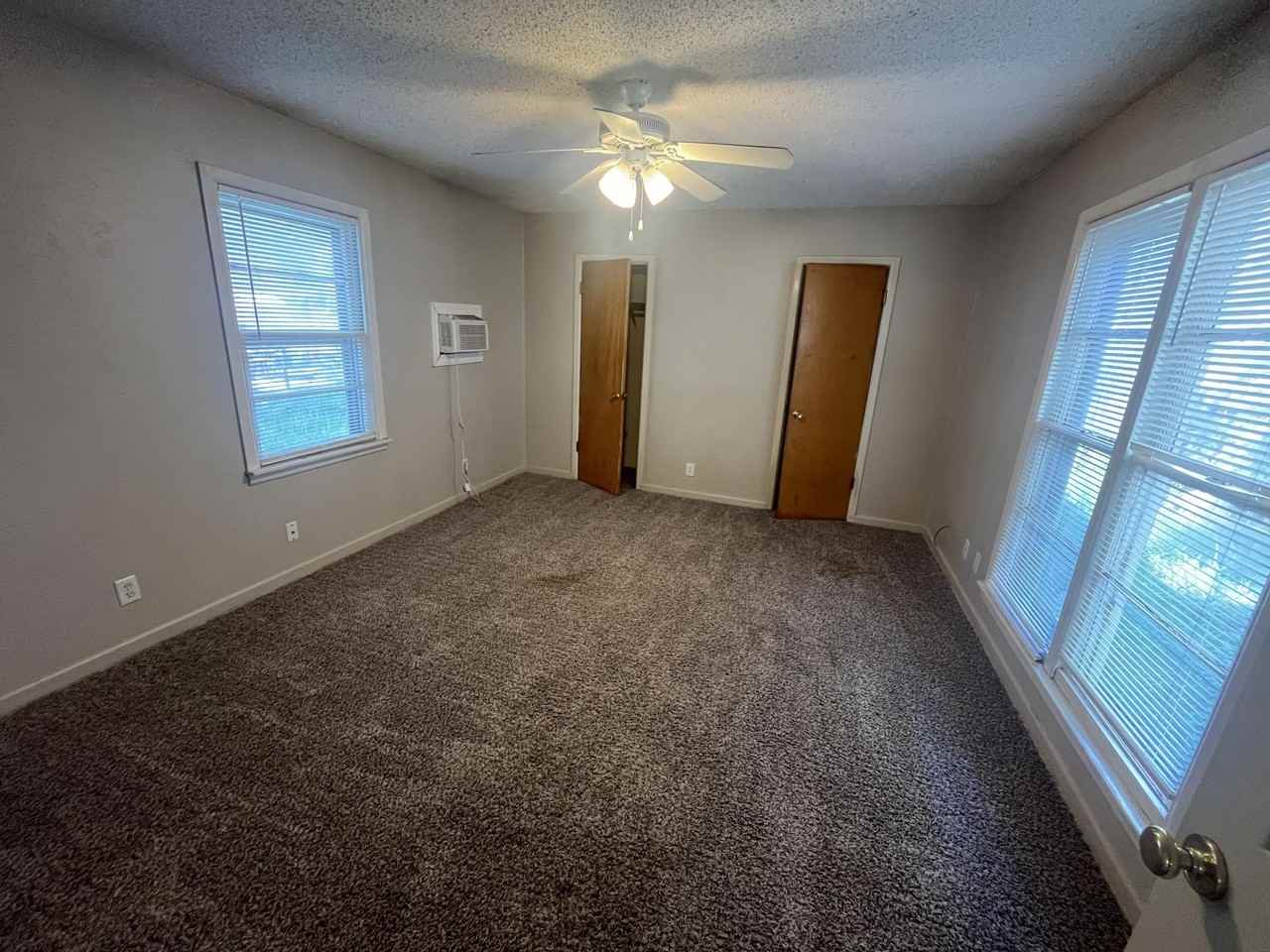 2606 39th St - Photo 6 of 6