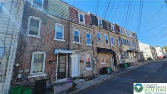 414 Spruce St - Photo 1 of 1