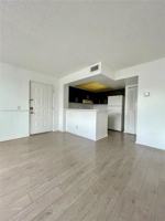 featured image of 752 Executive Center Dr #25