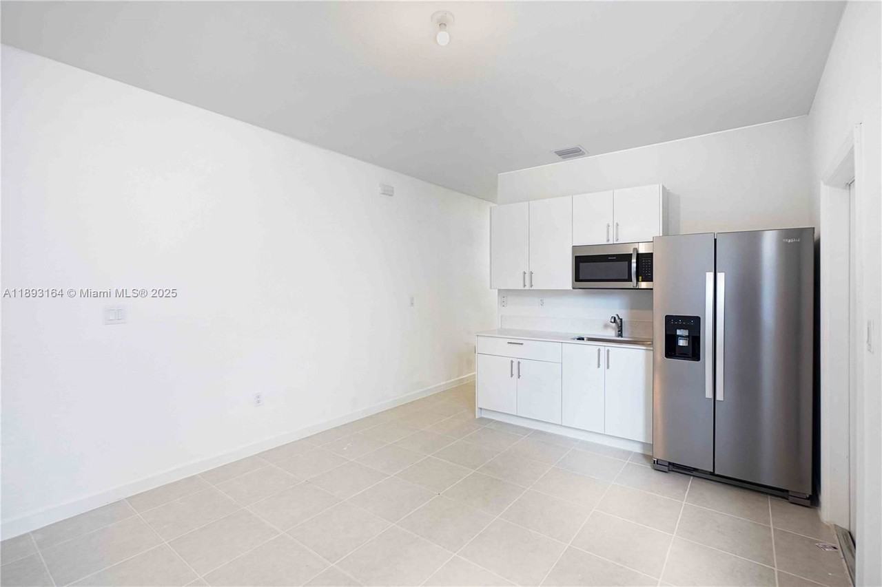 16261 Southwest 148th Avenue #A - Photo 2 of 8