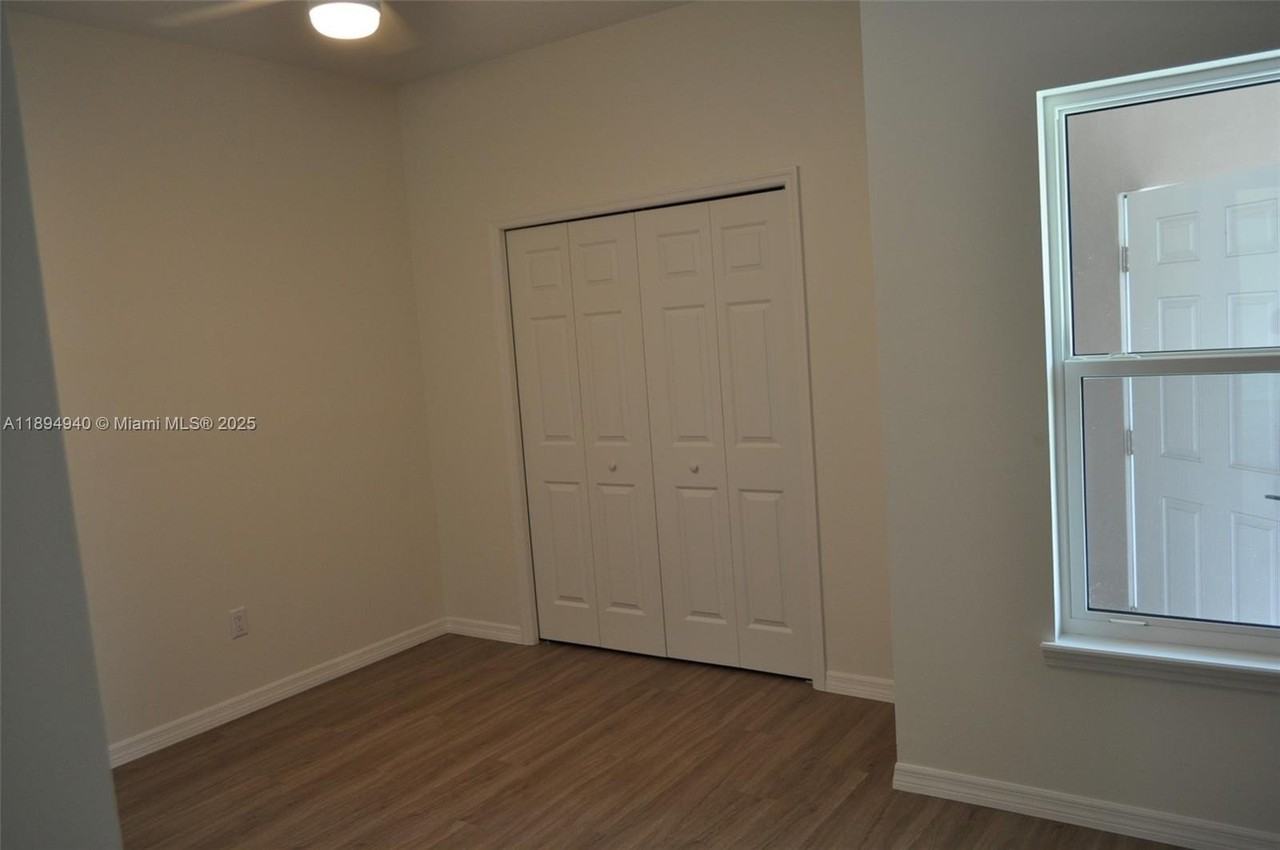 4125 Mandarin Rd #4125 - Photo 7 of 18