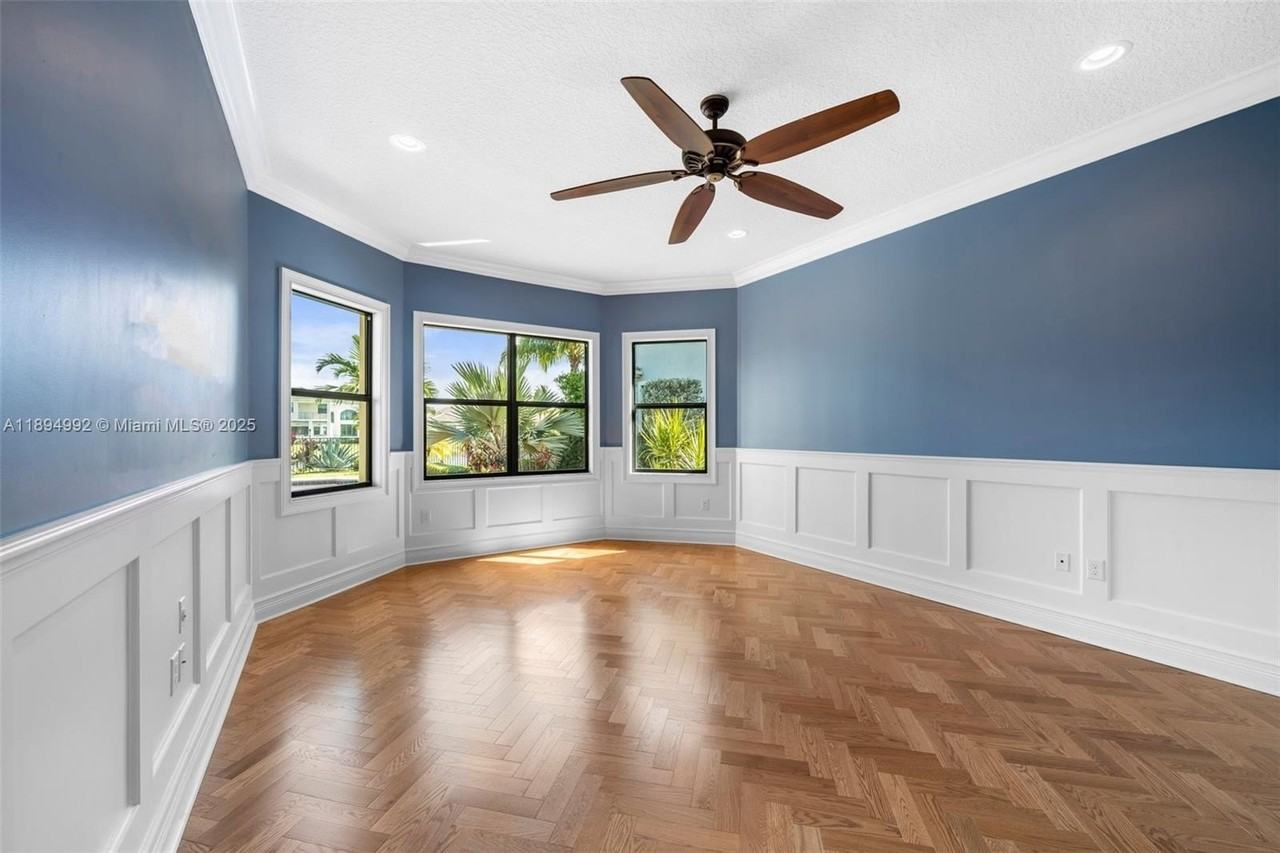 16796 Strasbourg Ln #16796 - Photo 7 of 47