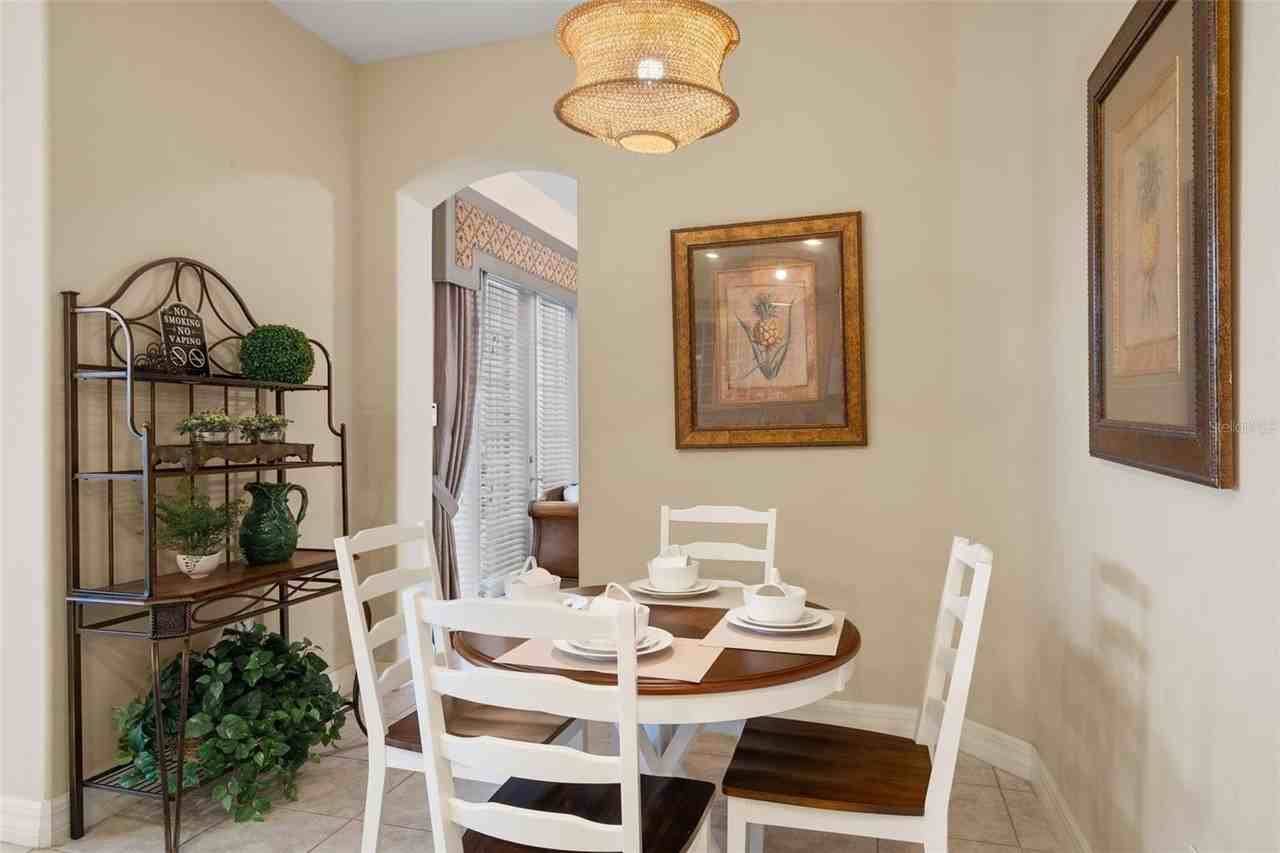 7939 Sea Pearl Cir - Photo 6 of 50