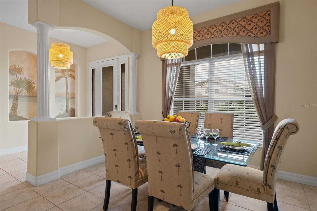 7939 Sea Pearl Cir - Photo 7 of 50