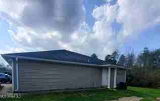 featured image of 4 Ivy Cv #B