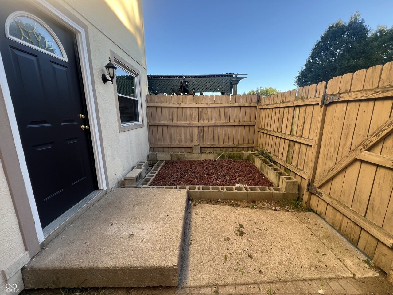 8392 Punto Alto Dr - Photo 3 of 16