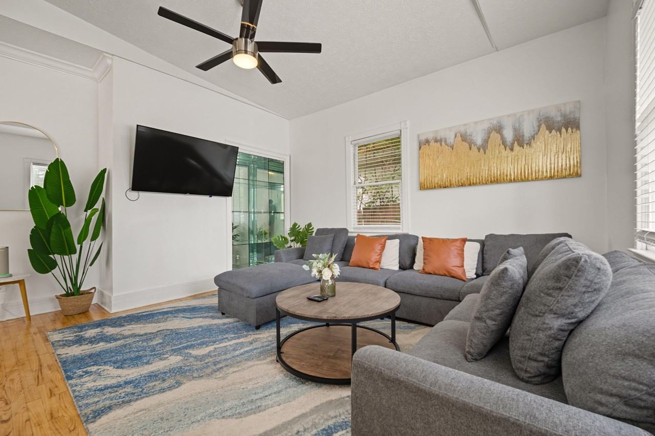 Fletcher St Sw - Photo 7 of 13