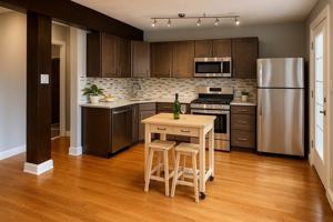 featured image of 68 Edwin St #1