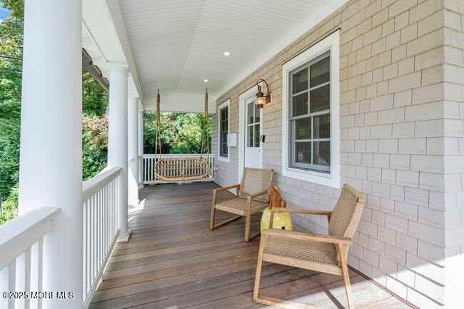 1204 5th Avenue - Photo 4 of 36