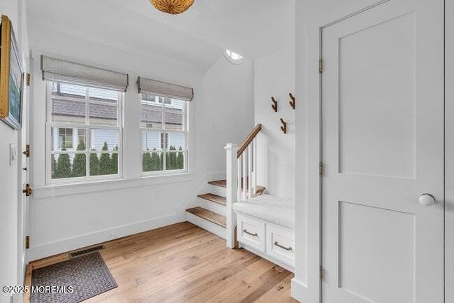 1204 5th Avenue - Photo 5 of 36