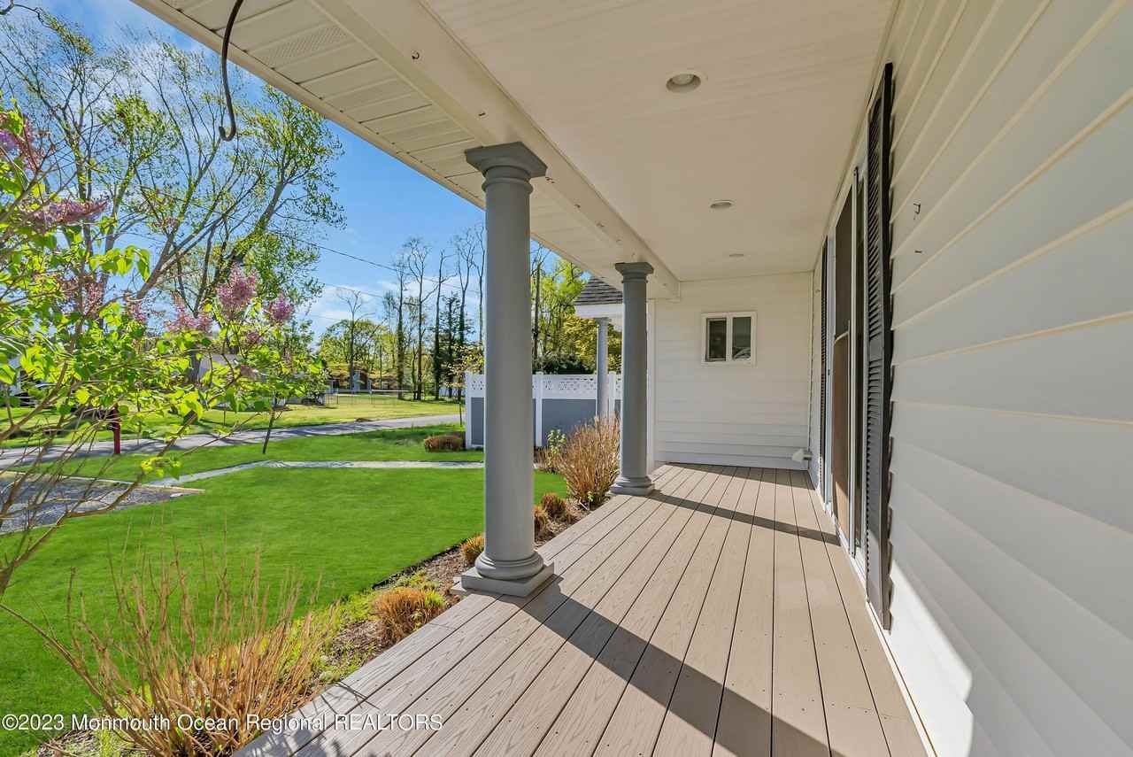 140 Idlewood Ave - Photo 3 of 30