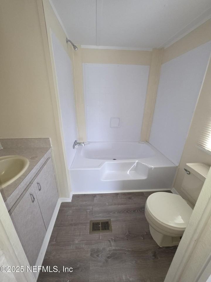 19135 Nw 49th Pl - Photo 3 of 9