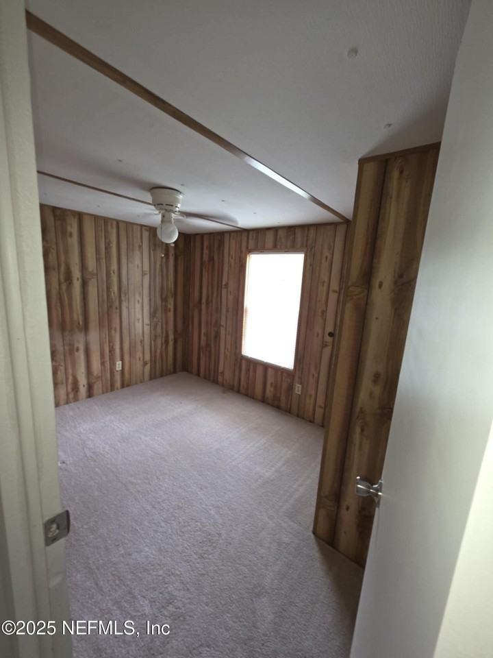 19135 Nw 49th Pl - Photo 5 of 9