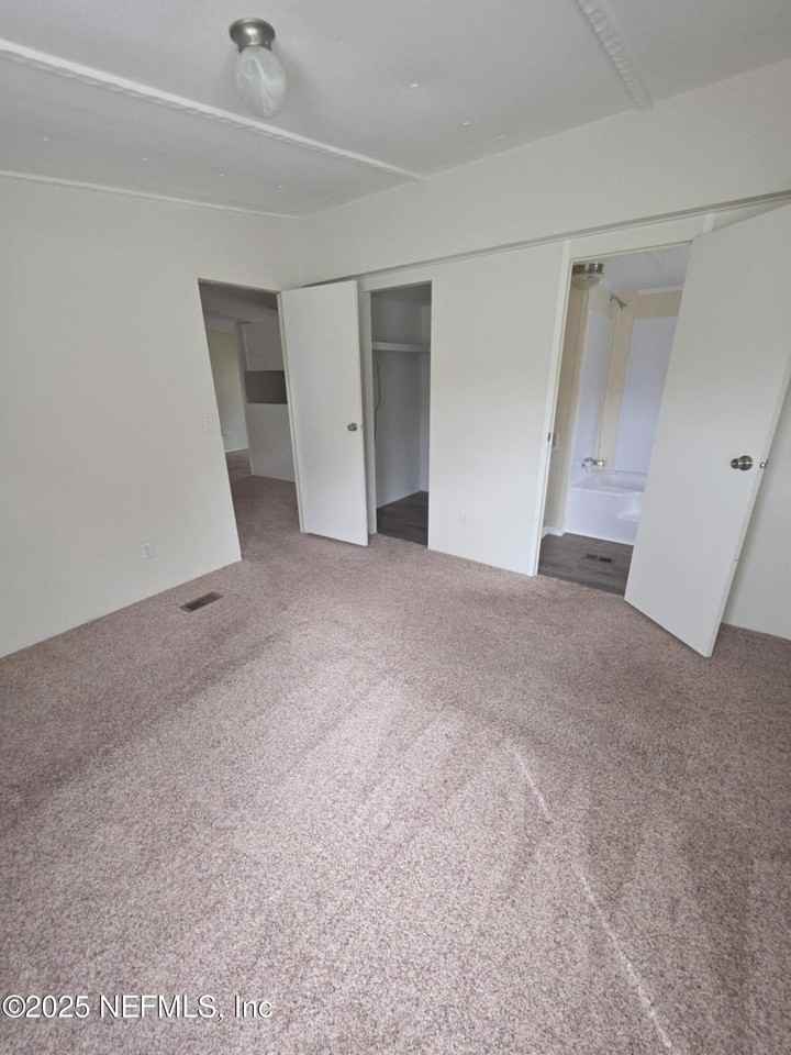 19135 Nw 49th Pl - Photo 7 of 9