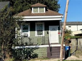1413 Columbus St #B - Photo 1 of 1