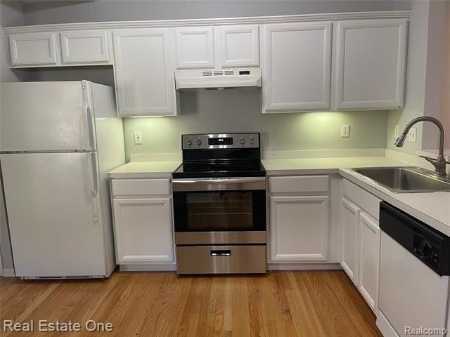 2519 Westmont Cir #4 - Photo 4 of 13