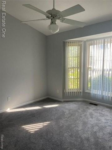 2519 Westmont Cir #4 - Photo 7 of 13