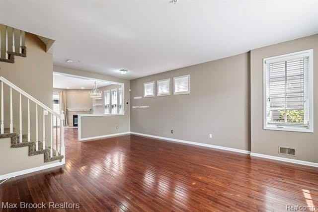 3833 Forester Boulevard - Photo 6 of 50