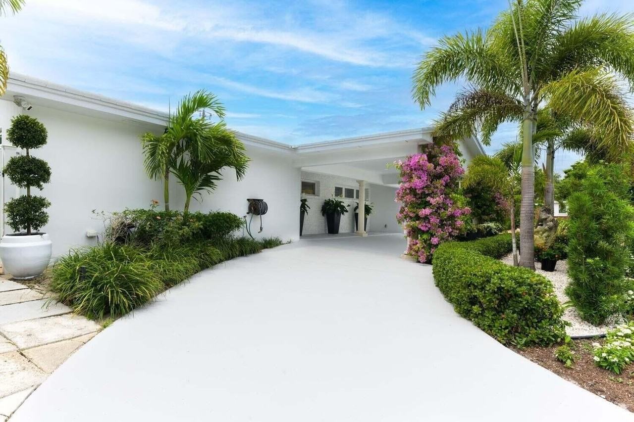 246 Elwa Pl - Photo 2 of 19