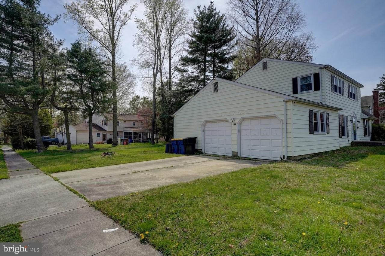 606 Wyoming Avenue - Photo 5 of 48