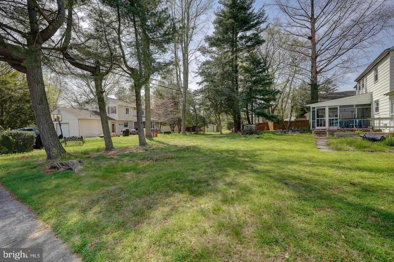 606 Wyoming Avenue - Photo 7 of 48