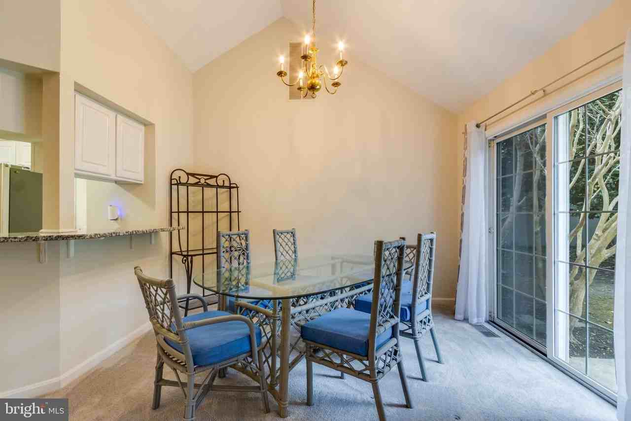 37487 Burton Ct - Photo 7 of 30