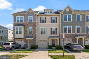 featured image of 583 Fox River Hills Way