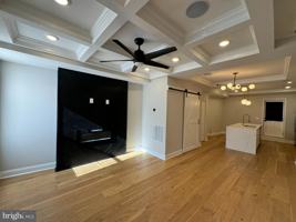 featured image of 2612 Loyola Northway