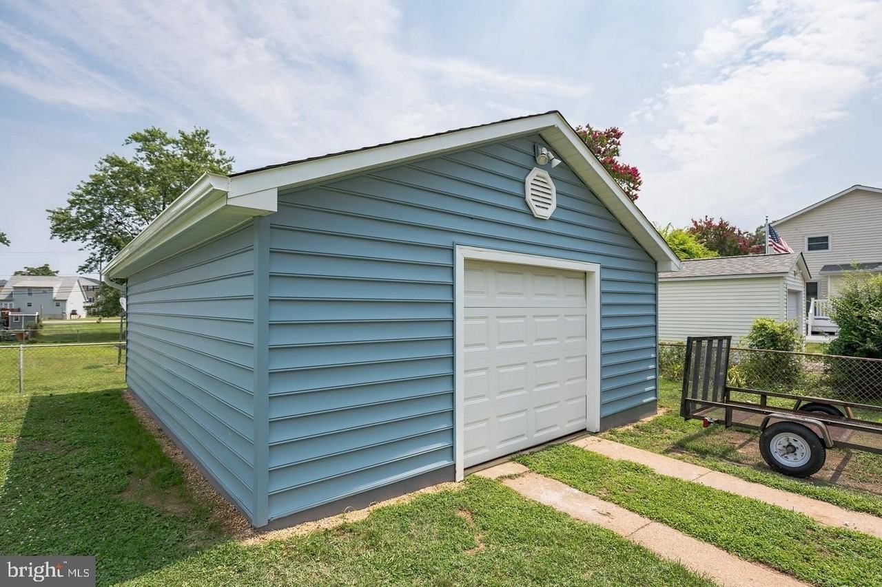 4101 9th St - Photo 3 of 19