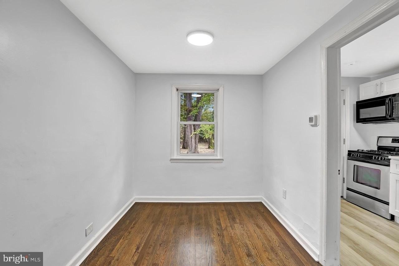 331 Oakland Street - Photo 6 of 21